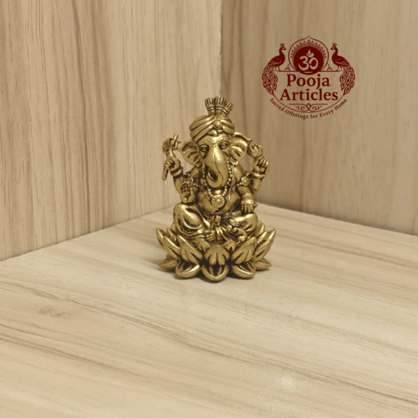 Premium Brass Turban Ganesha Statue 1.9 Inch