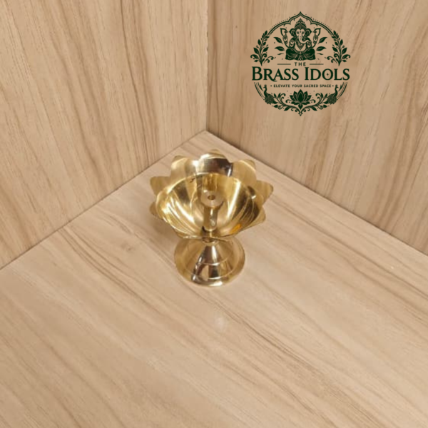 Brass Devdas Diya 2.4 Inch