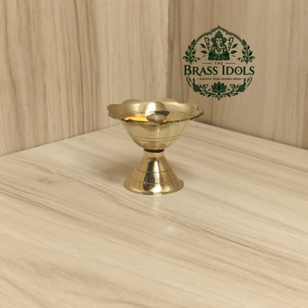 Brass Devdas Diya 1.4 Inch