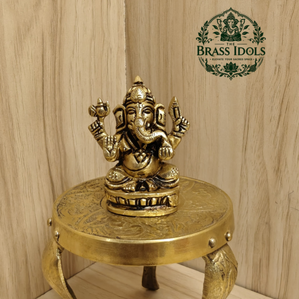Brass Ganesha Statue 2.1 Inch