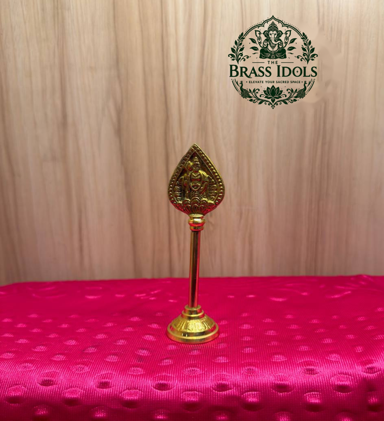 Brass Murugan Vel Stand 4.8 Inch Brass Murugan Vel Stand 4.8 Inch