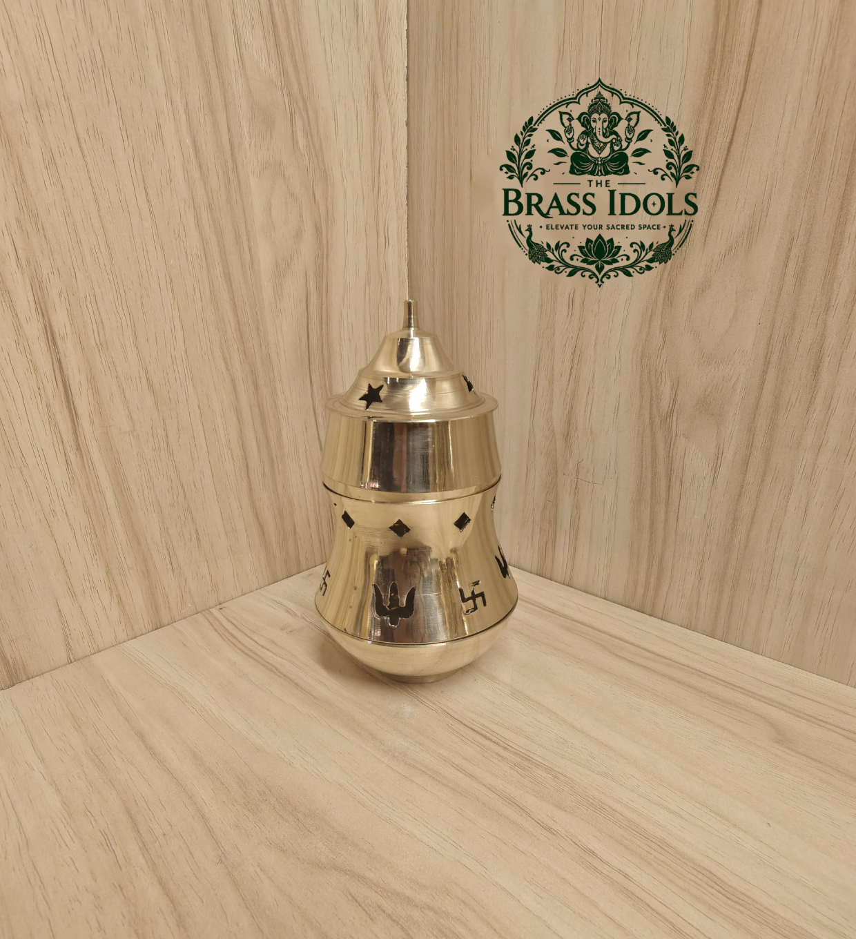 Brass Pacha Kapoora Vilakku 5.5 Inch Brass Pacha Kapoora Vilakku 5.5 Inch