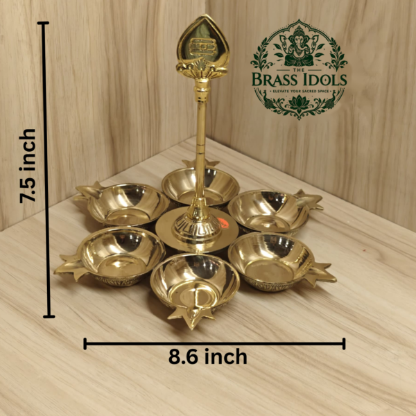 Brass Arumuga Vilakku 7.5 Inch