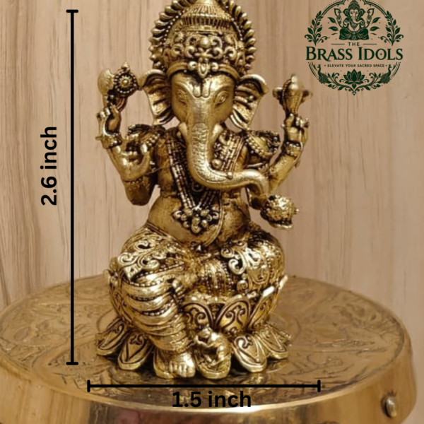 Premium Brass Vinayagar Statue 2.6 Inch