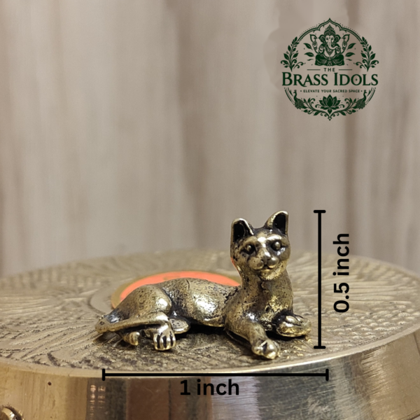 Miniature Brass Cat Figurine 0.5 Inch