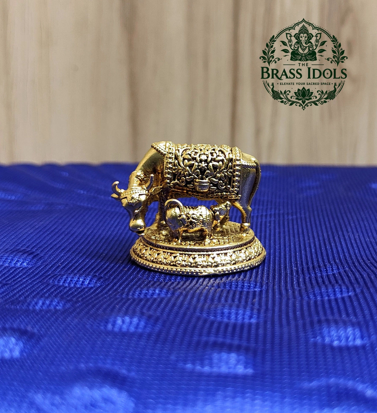 IMG20260822123159 Premium Brass Kamadhenu Cow and Calf Idol 1.1 Inch - Image 1