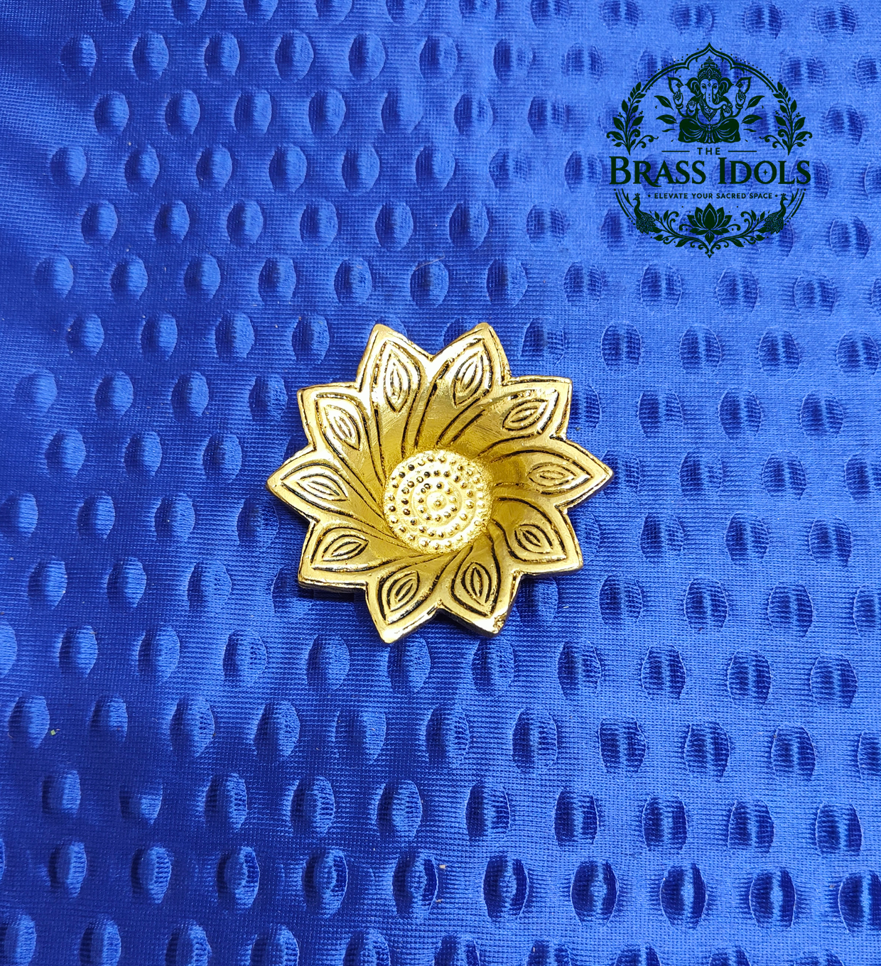 IMG20260915114049 Brass Star-Shaped Flower Diya 2.8 Inch - Image 1